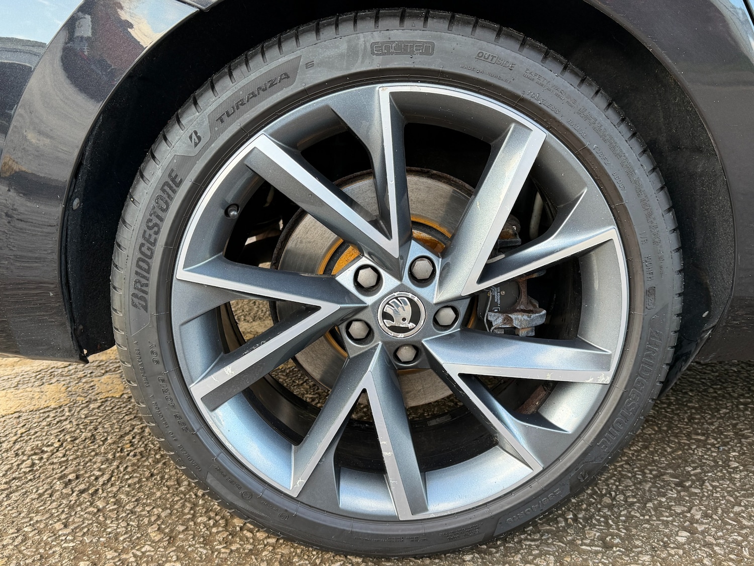 Used Skoda Superb 2018 for sale - 76750268: Photo 31