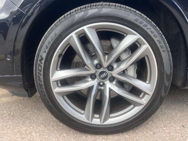 Used Audi Q7 2021 for sale - 74729237: Photo 32