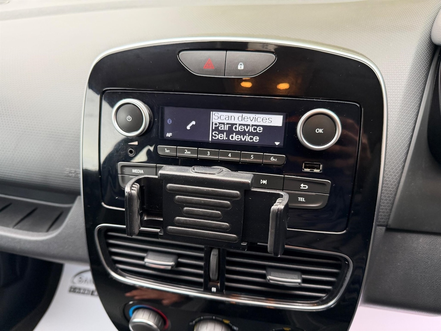 Used Renault Clio 2025 for sale - 76177279: Photo 12