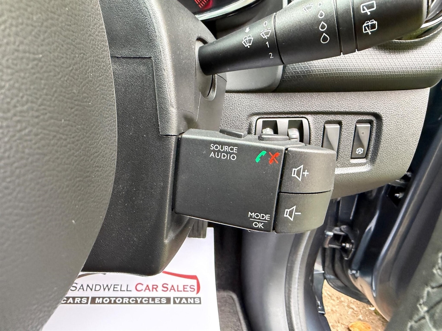 Used Renault Clio 2025 for sale - 76177279: Photo 15
