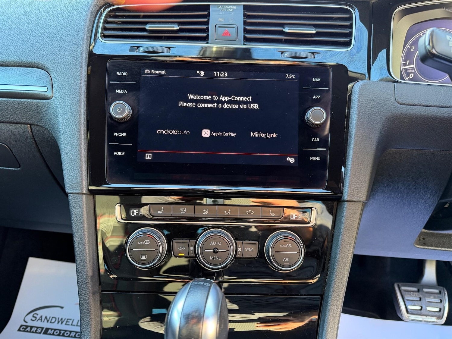 Used Volkswagen Golf 2019 for sale - 76750262: Photo 14