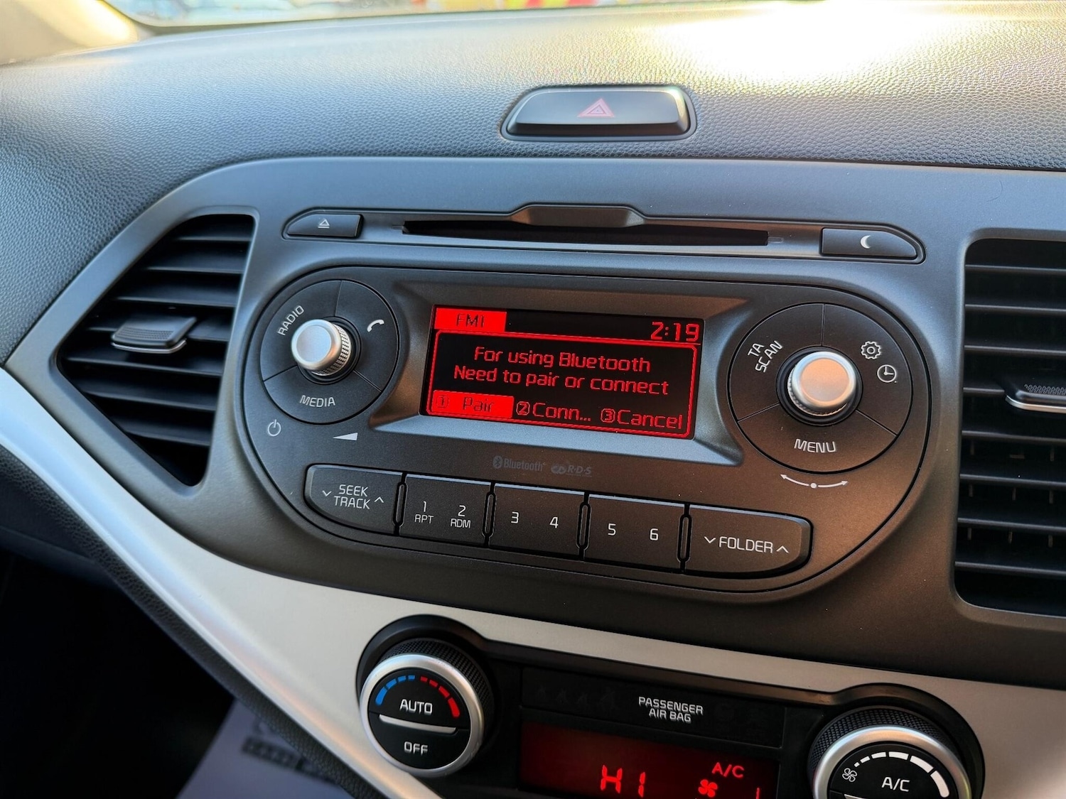 Used Kia Picanto 2016 for sale - 76402881: Photo 12