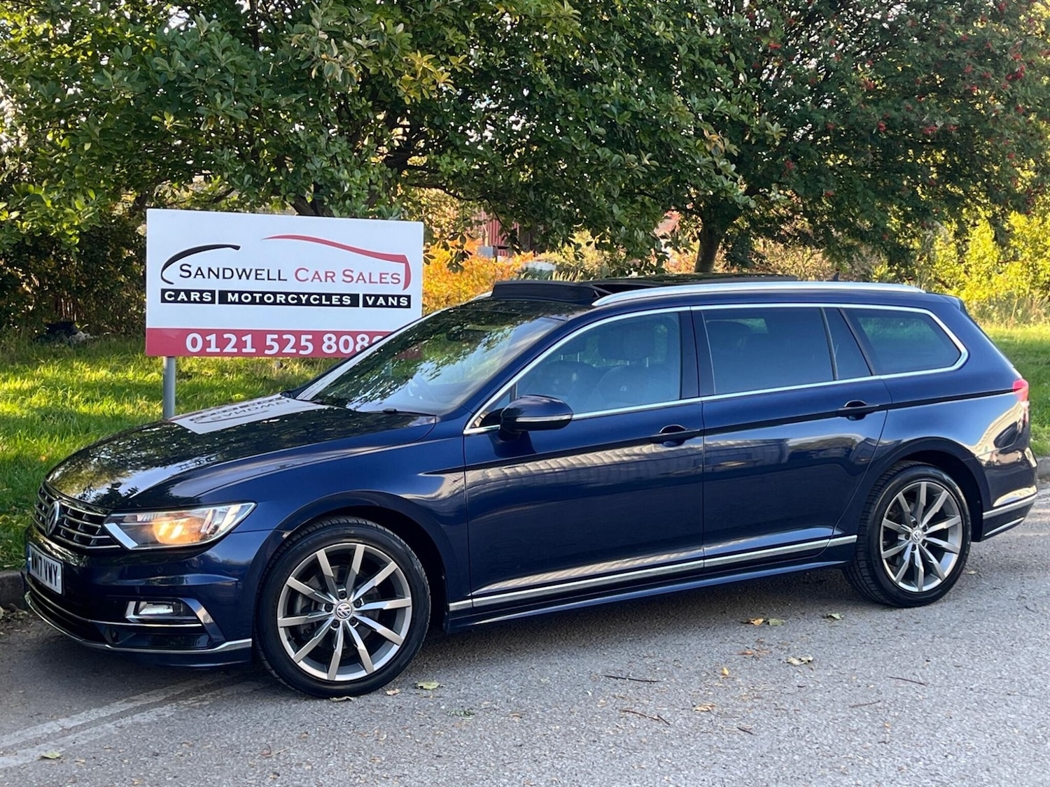 Used Volkswagen Passat 2017 for sale - 76090827: Photo 1