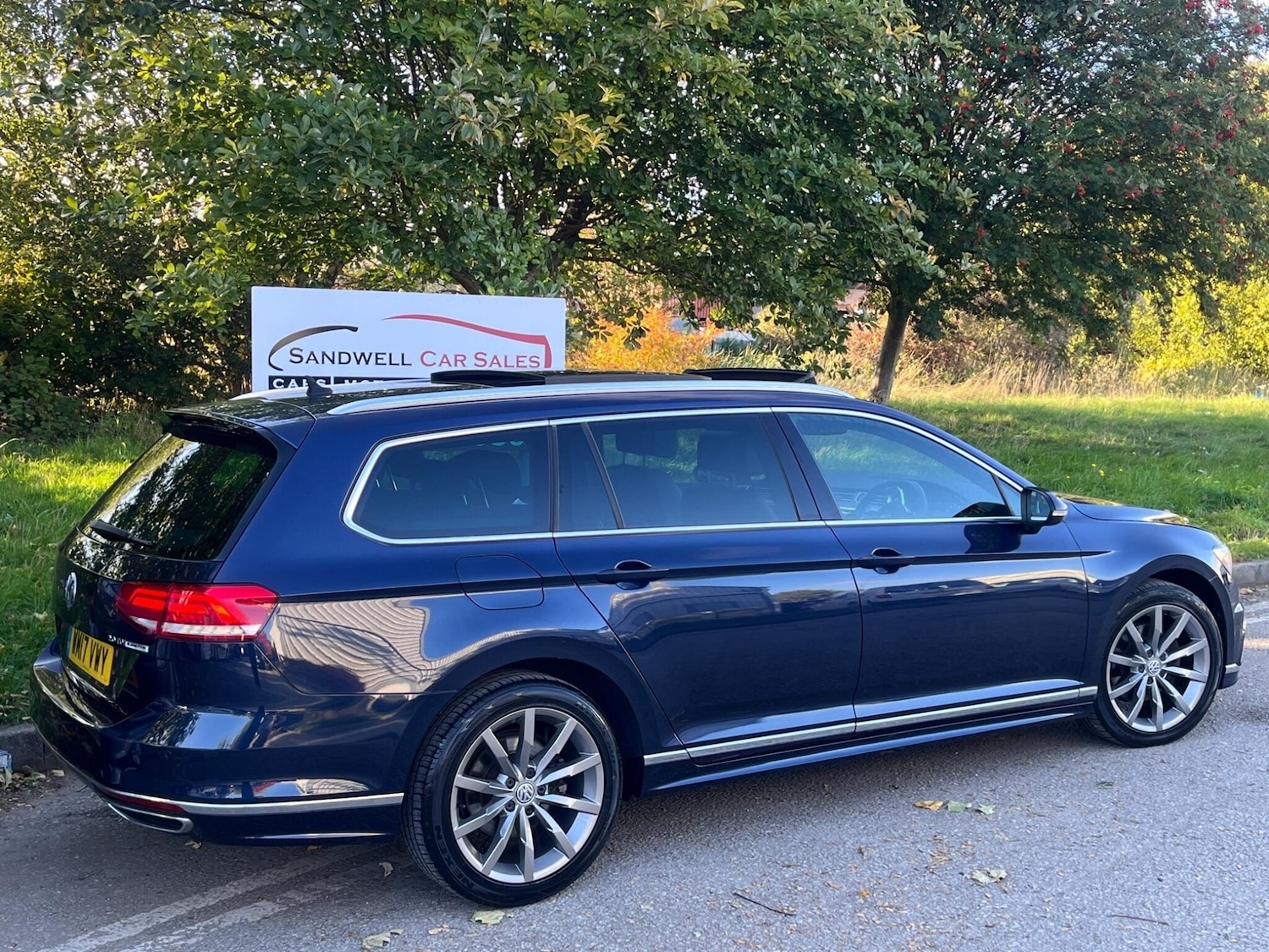 Used Volkswagen Passat 2017 for sale - 76090827: Photo 3