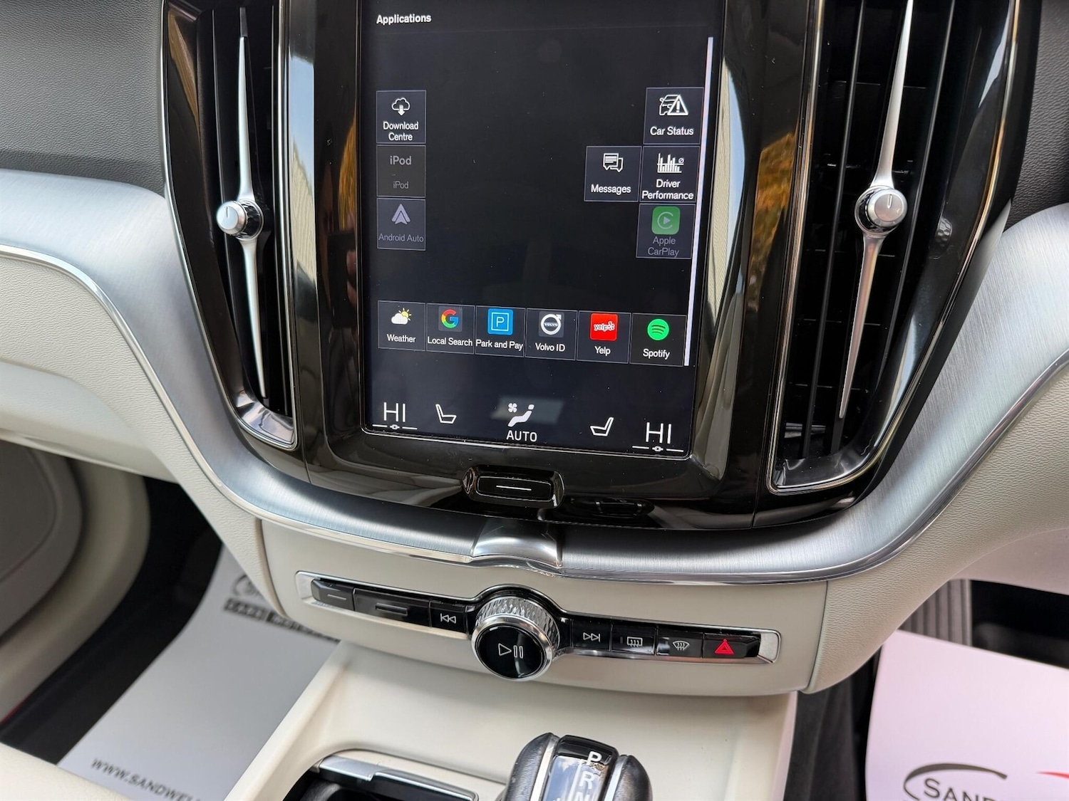 Used Volvo XC60 2018 for sale - 76402959: Photo 16