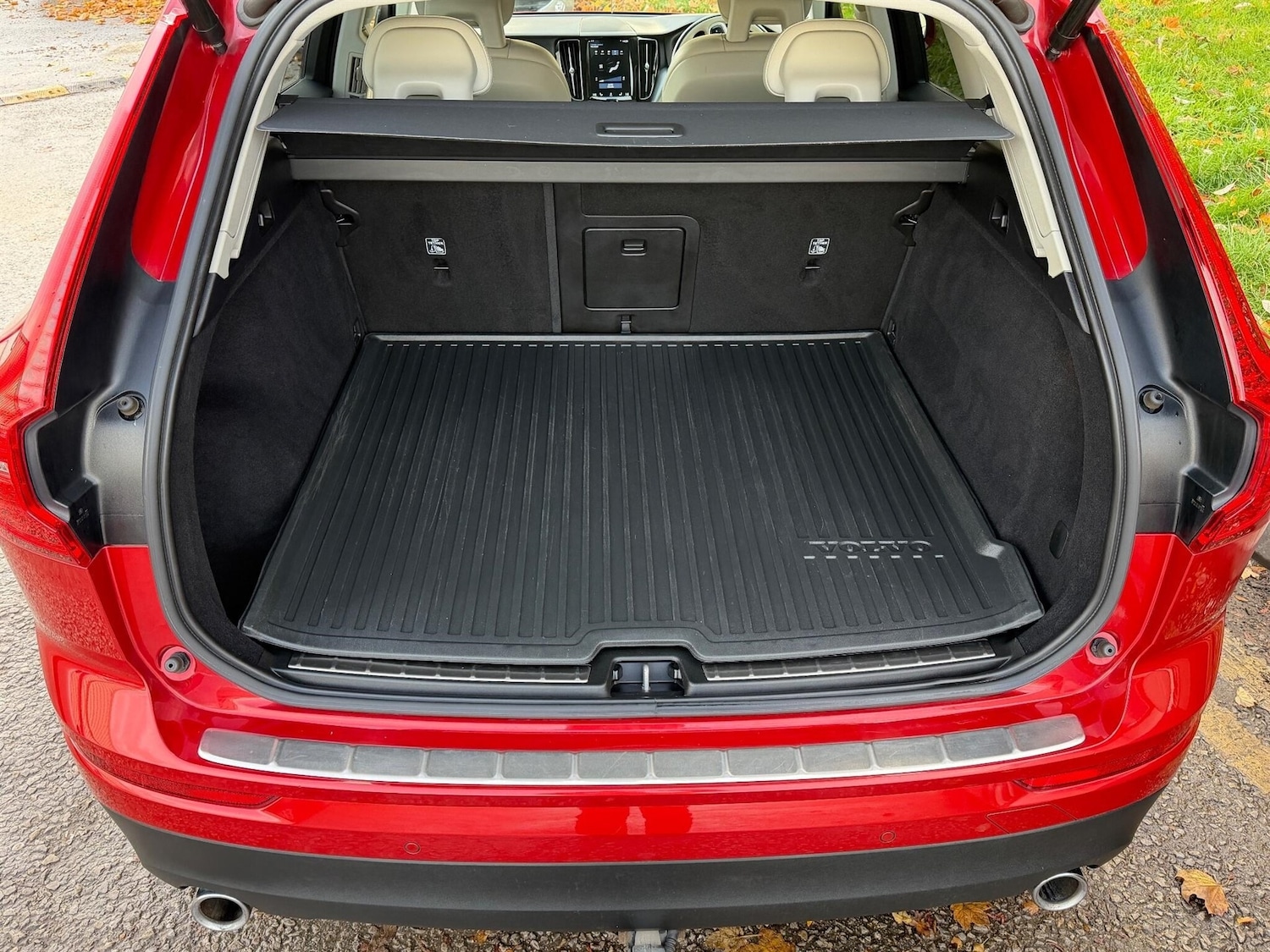 Used Volvo XC60 2018 for sale - 76402959: Photo 21