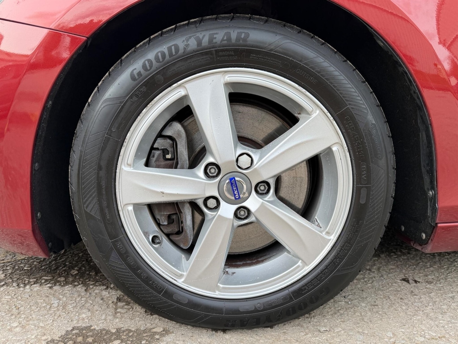 Used Volvo V40 2015 for sale - 77400179: Photo 21