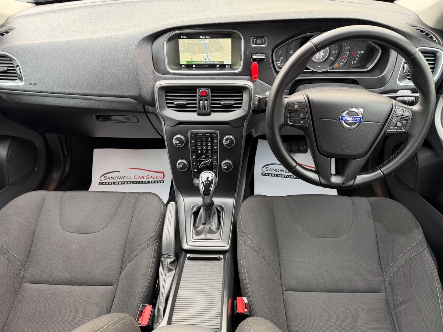 Used Volvo V40 2015 for sale - 77400179: Photo 9