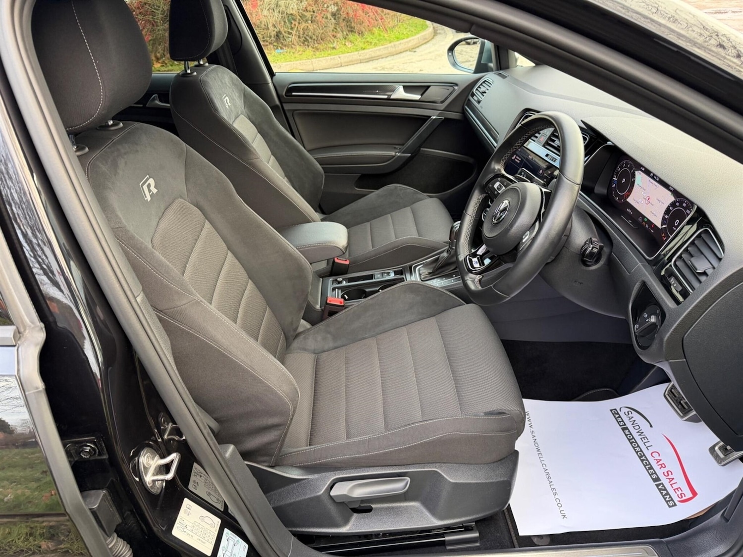 Used Volkswagen Golf 2019 for sale - 77258515: Photo 10