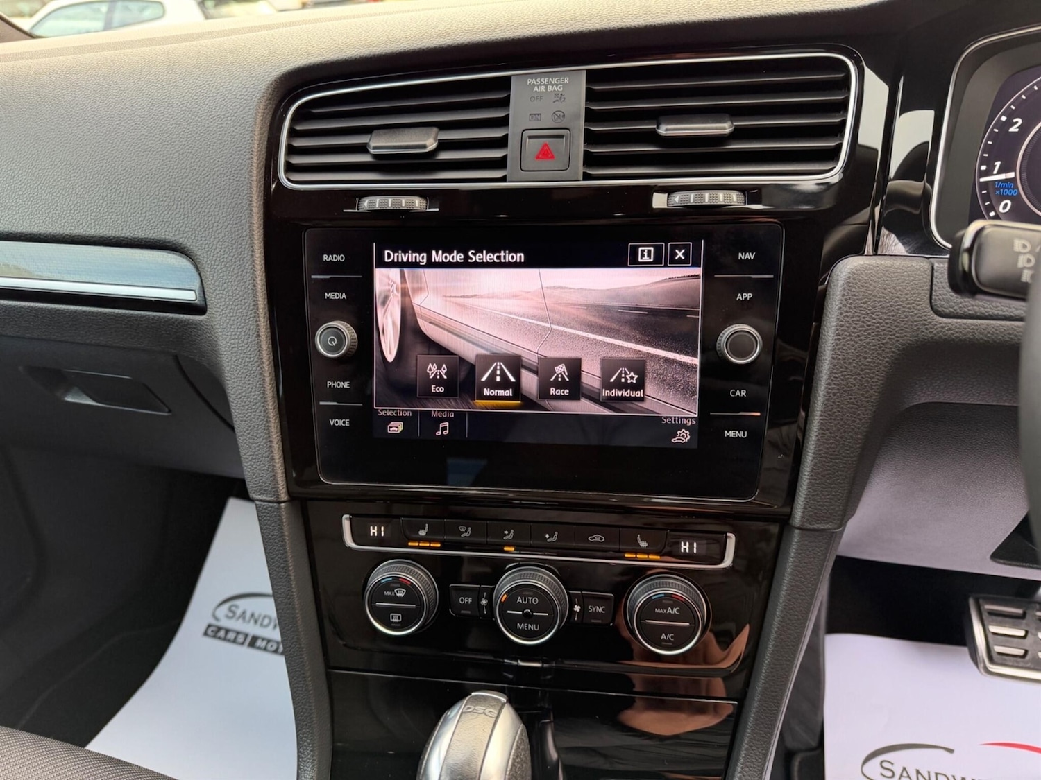 Used Volkswagen Golf 2019 for sale - 77258515: Photo 16