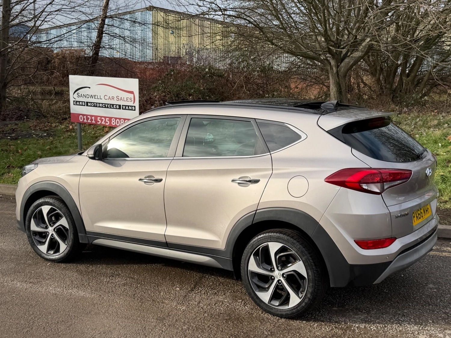 Used Hyundai TUCSON 2016 for sale - 77137240: Photo 3