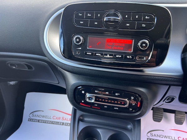 Used smart fortwo 2016 for sale - 74927346: Photo 11