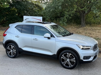 Used Volvo XC40 2018 for sale - 79369617: Photo
