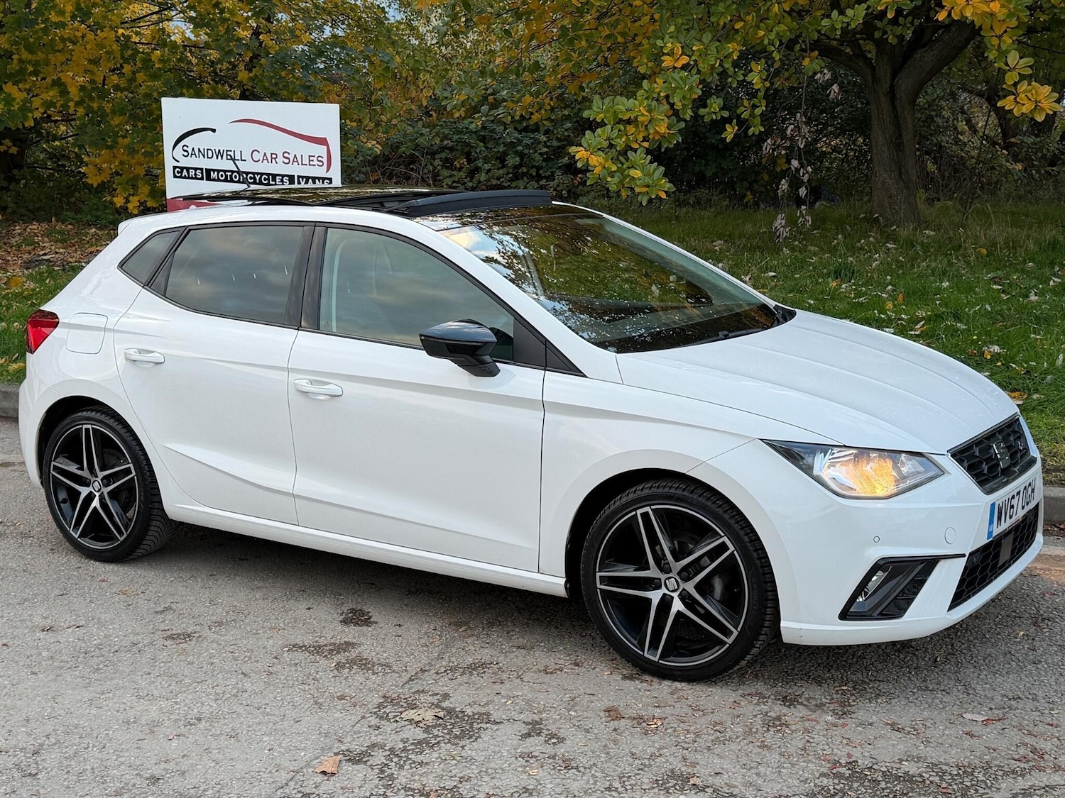 Used SEAT Ibiza 2017 for sale - 76402744: Photo 2