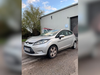 2010 (59) - 1.4 TDCi Edge 3dr