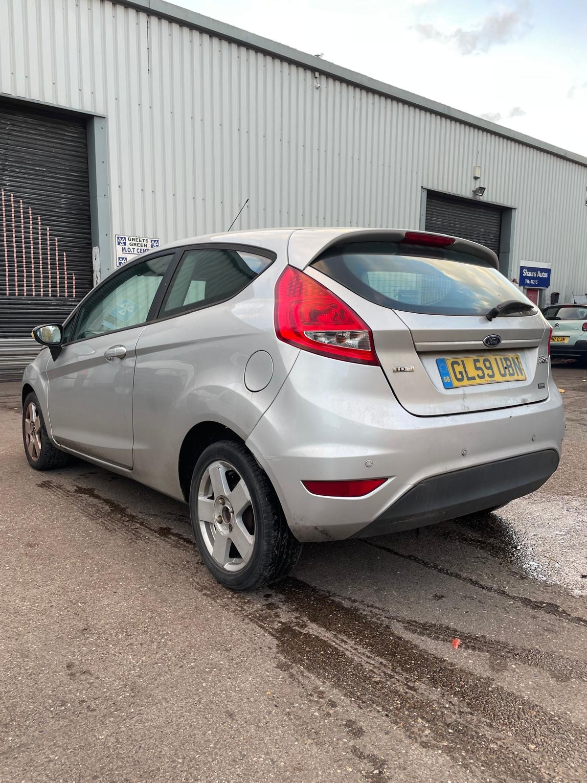 Used Ford Fiesta 2010 for sale - 76375801: Photo 4