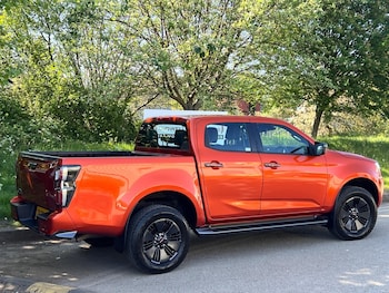 Used Isuzu D-Max 2022 for sale - 74550372: Photo