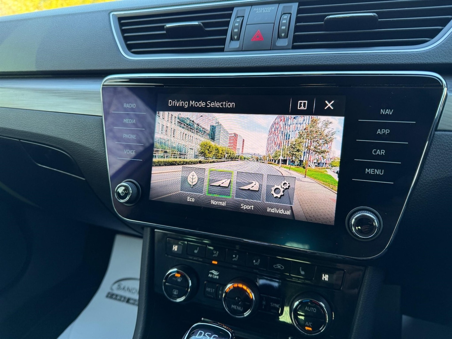 Used Skoda Superb 2020 for sale - 76519513: Photo 13