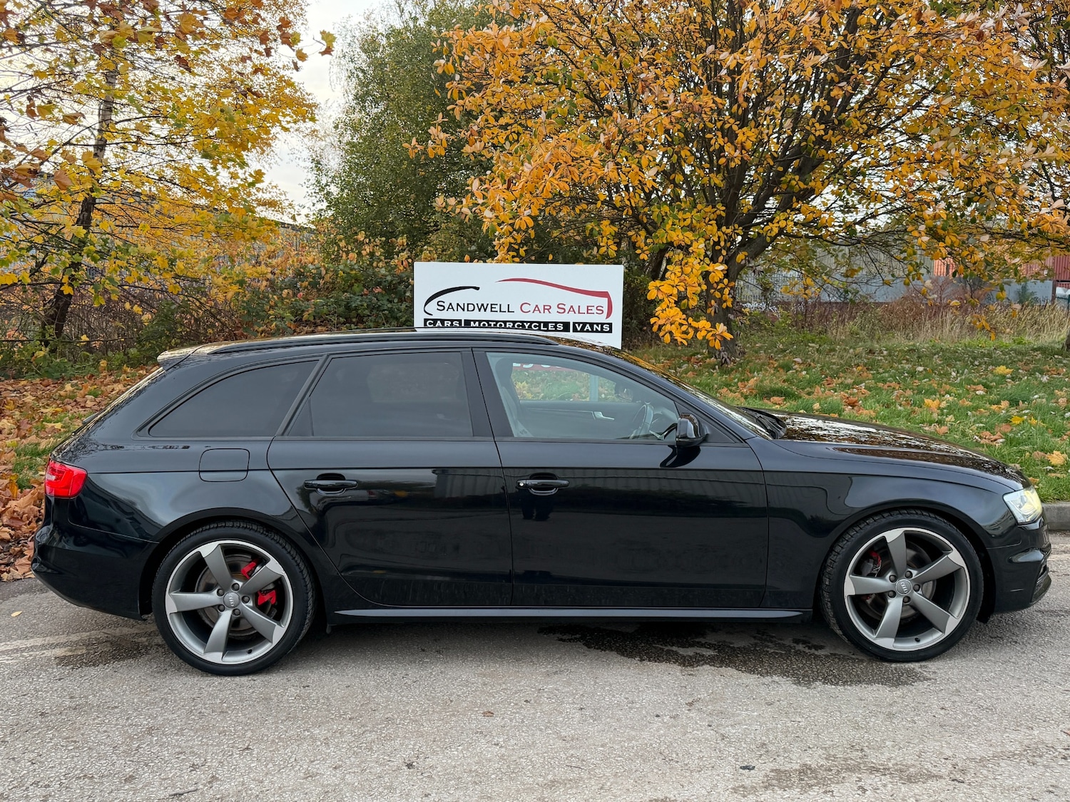 Used Audi A4 2012 for sale - 75935984: Photo 3