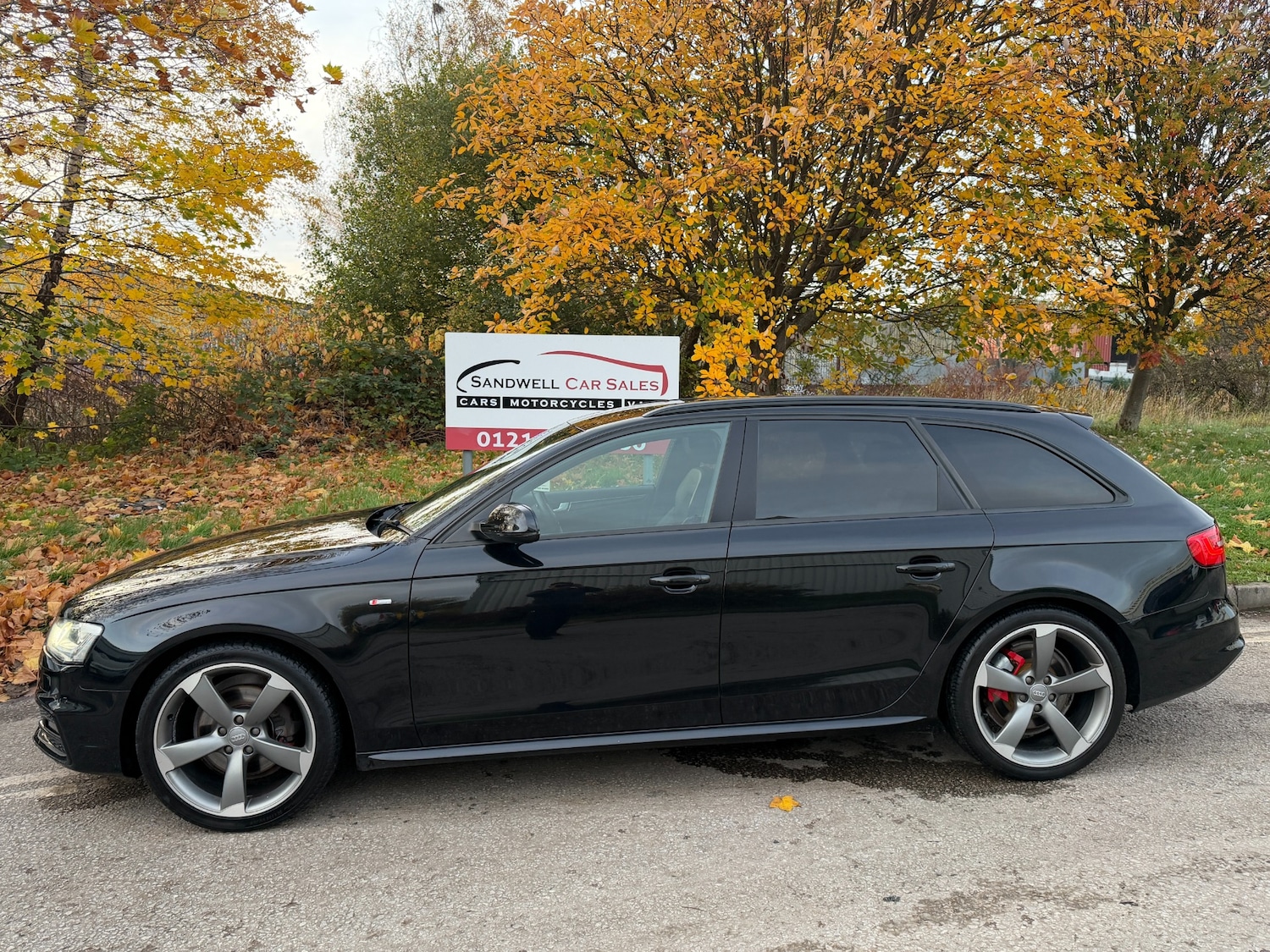 Used Audi A4 2012 for sale - 75935984: Photo 4