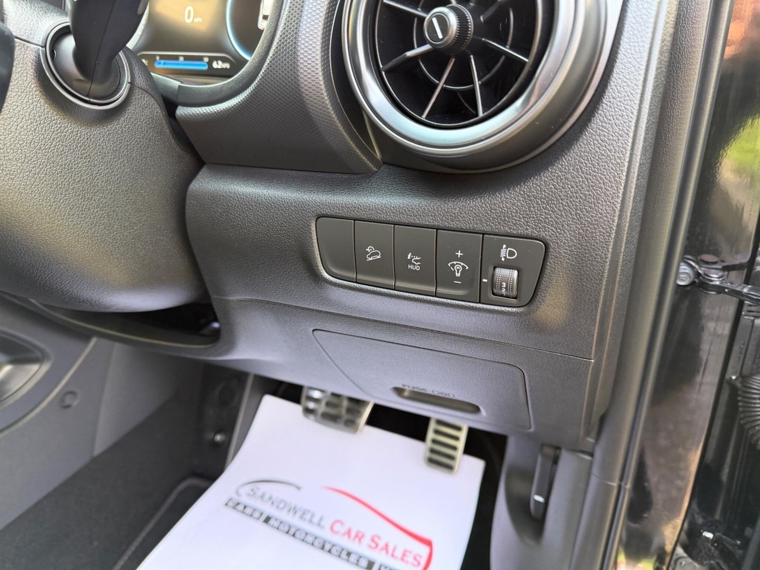 Used Hyundai KONA 2022 for sale - 77400182: Photo 24