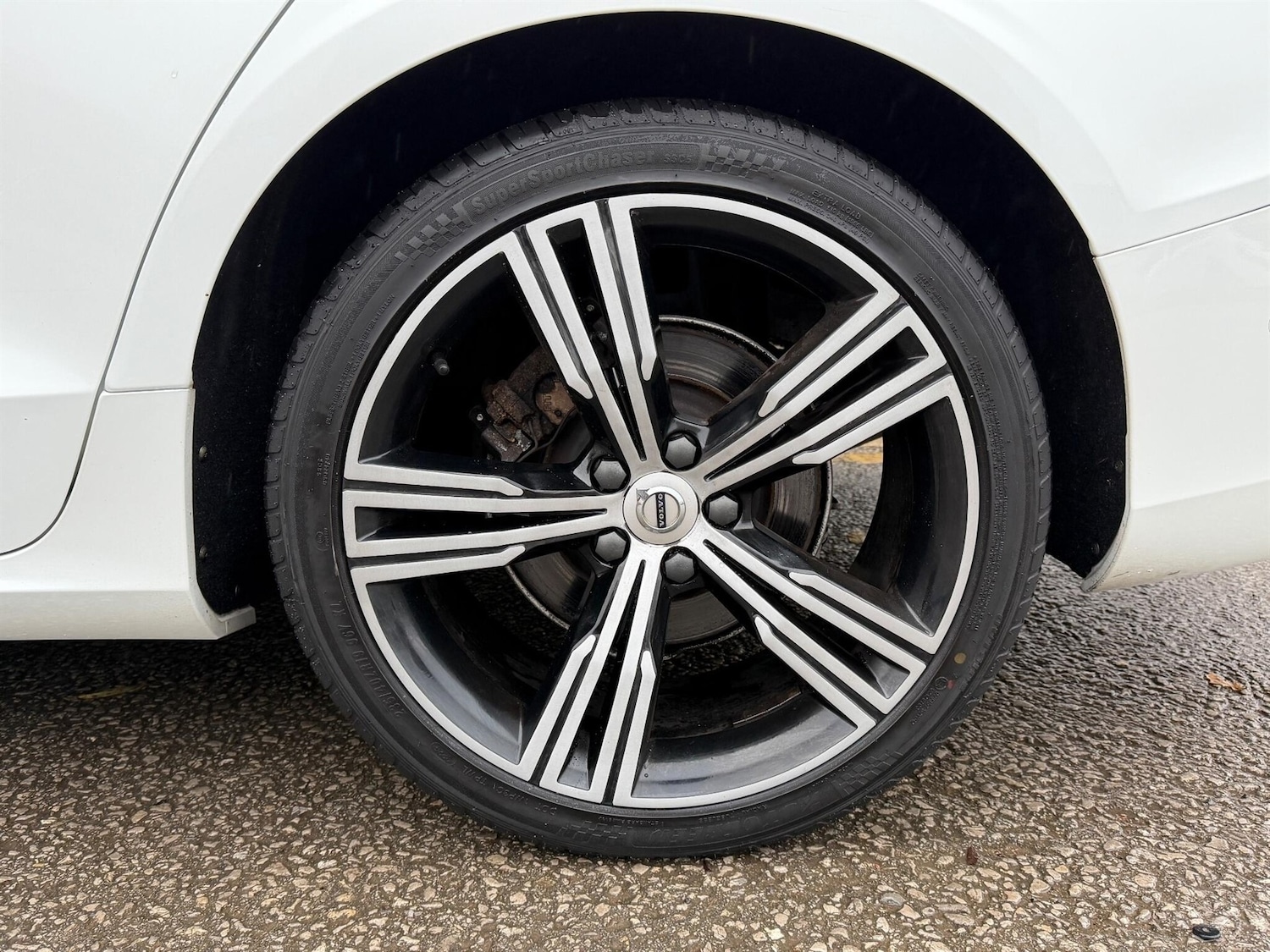 Used Volvo V60 2018 for sale - 76519505: Photo 29