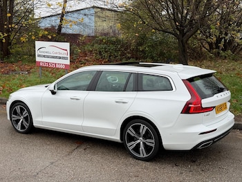 Used Volvo V60 2018 for sale - 76519505: Photo