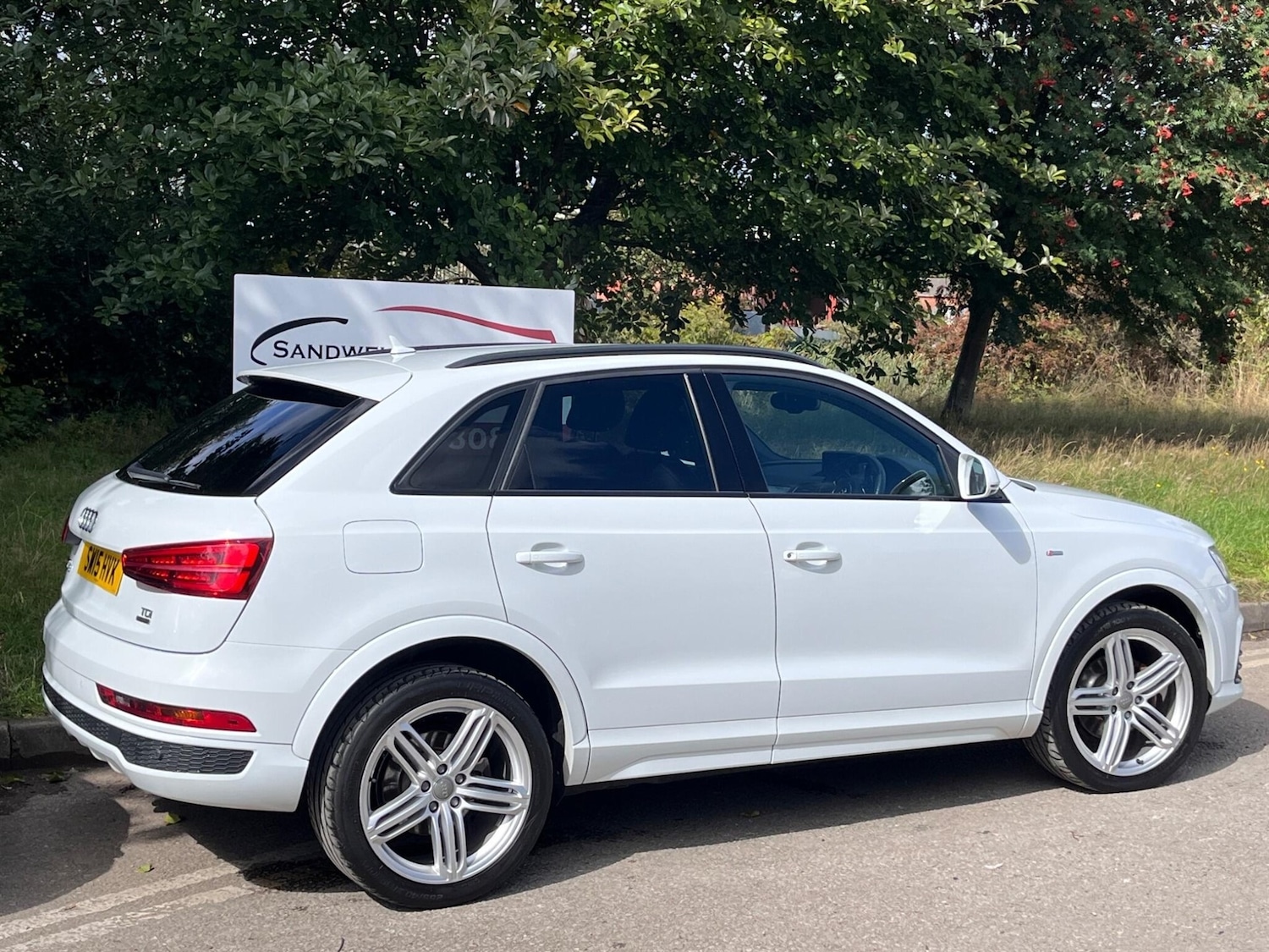 Used Audi Q3 2015 for sale - 75605958: Photo 3