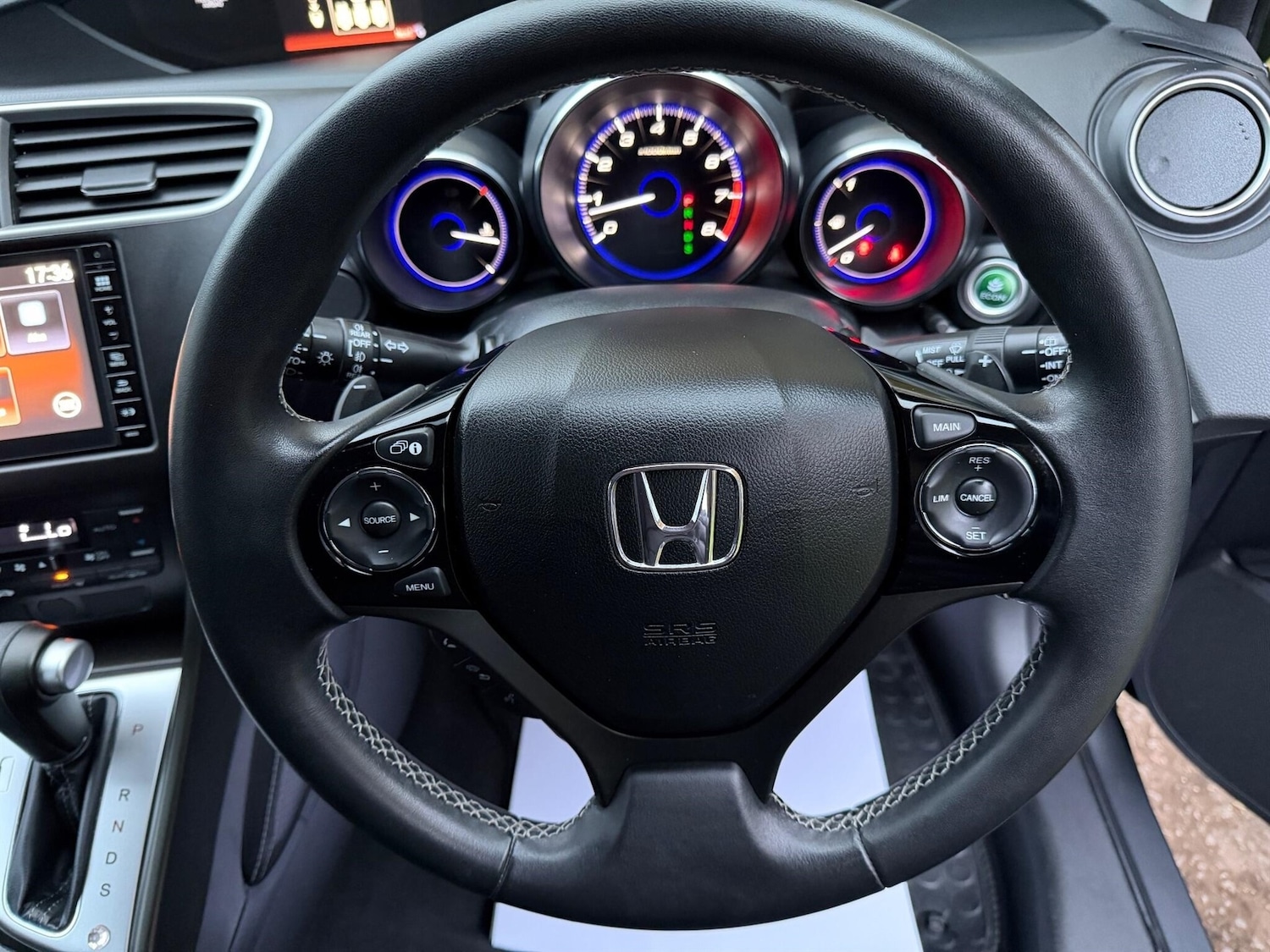 Used Honda Civic 2015 for sale - 75936100: Photo 12