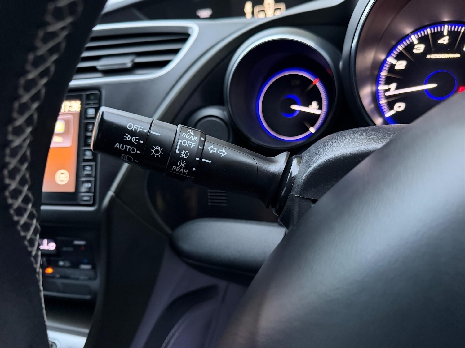 Used Honda Civic 2015 for sale - 75936100: Photo 15