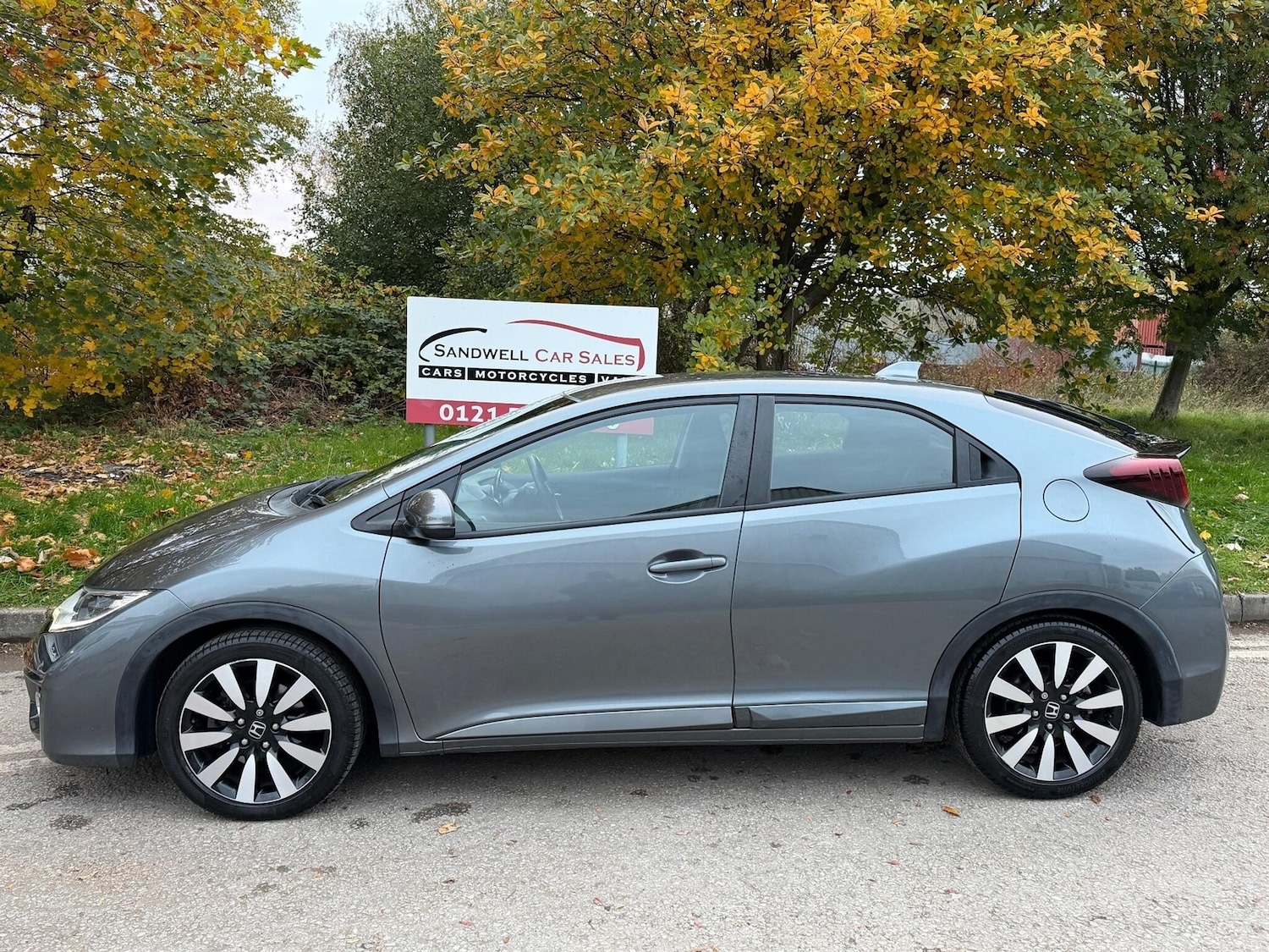 Used Honda Civic 2015 for sale - 75936100: Photo 6