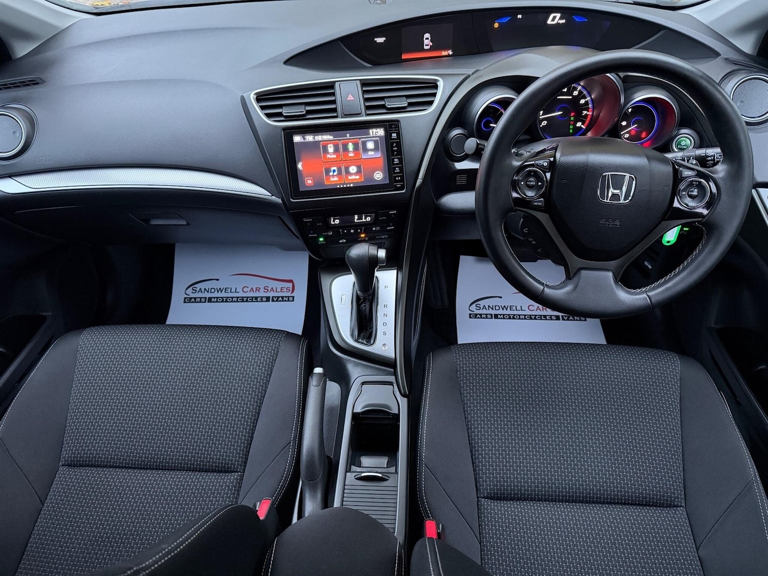 Used Honda Civic 2015 for sale - 75936100: Photo 9