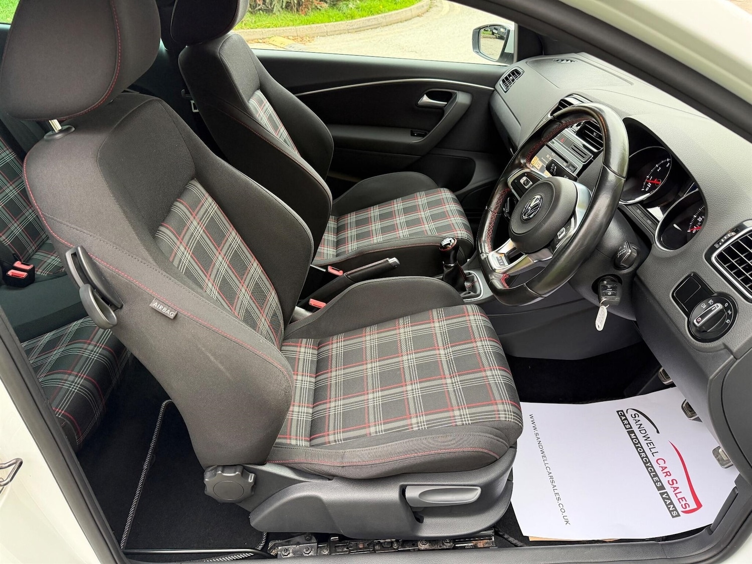 Used Volkswagen Polo 2016 for sale - 76366792: Photo 10