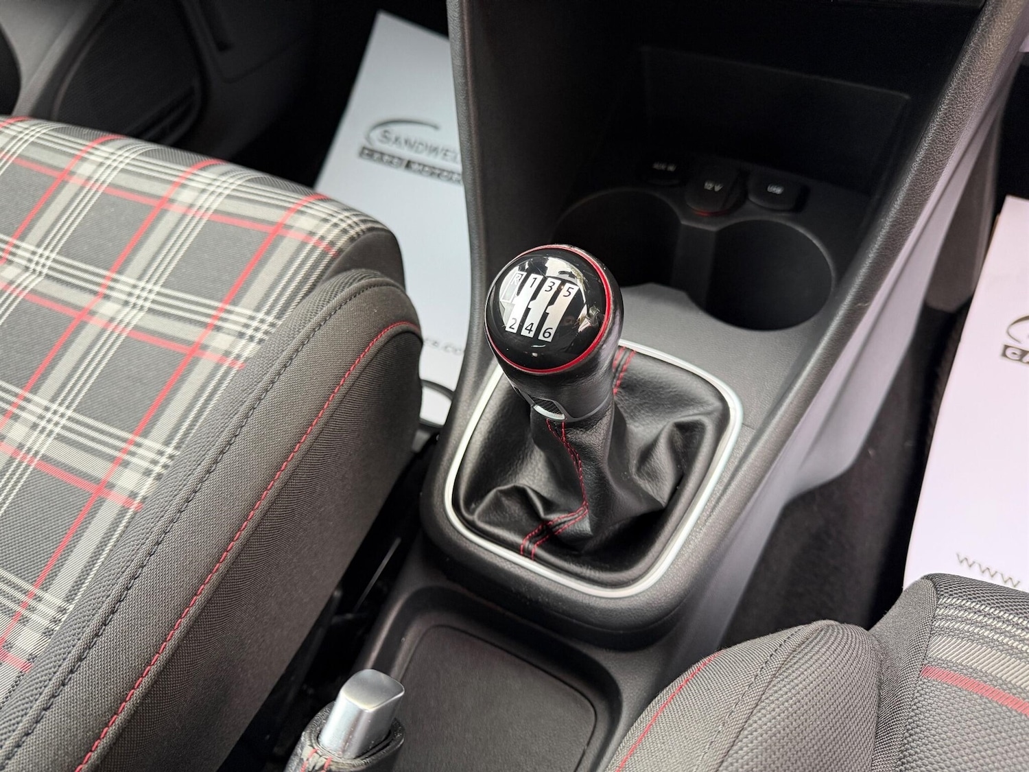 Used Volkswagen Polo 2016 for sale - 76366792: Photo 14