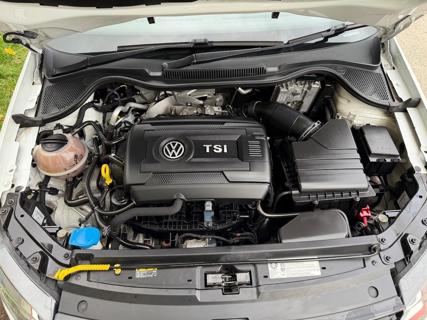 Used Volkswagen Polo 2016 for sale - 76366792: Photo 18
