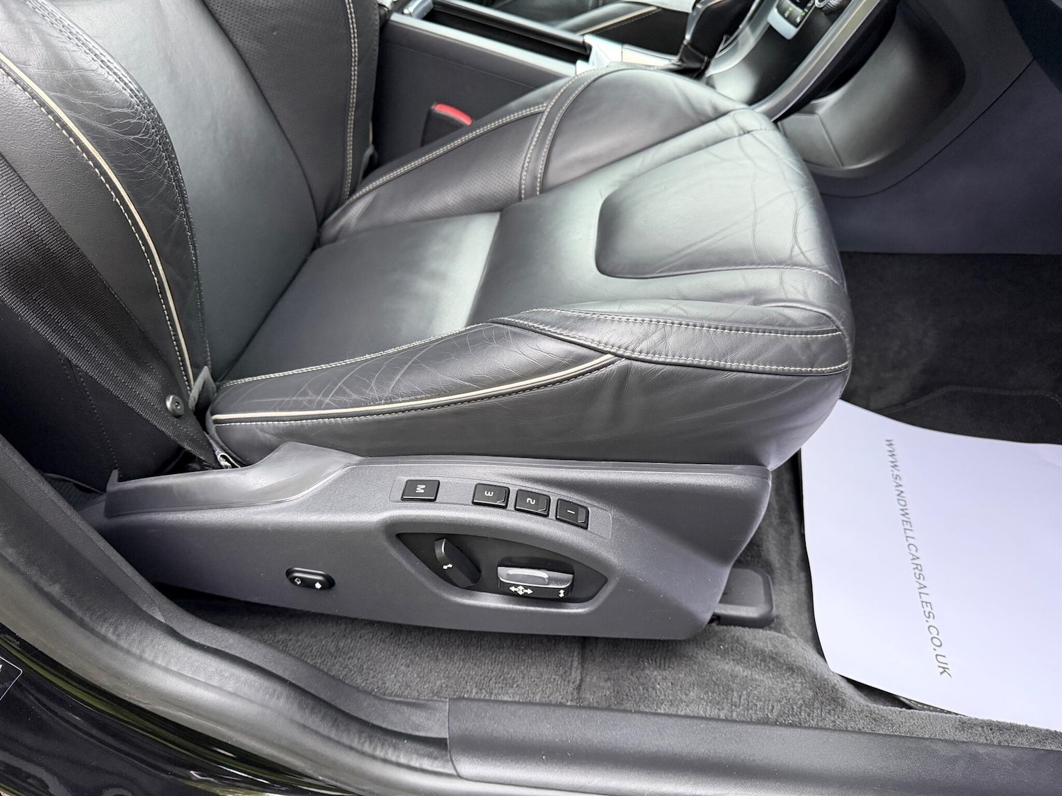 Used Volvo XC60 2015 for sale - 76177245: Photo 18