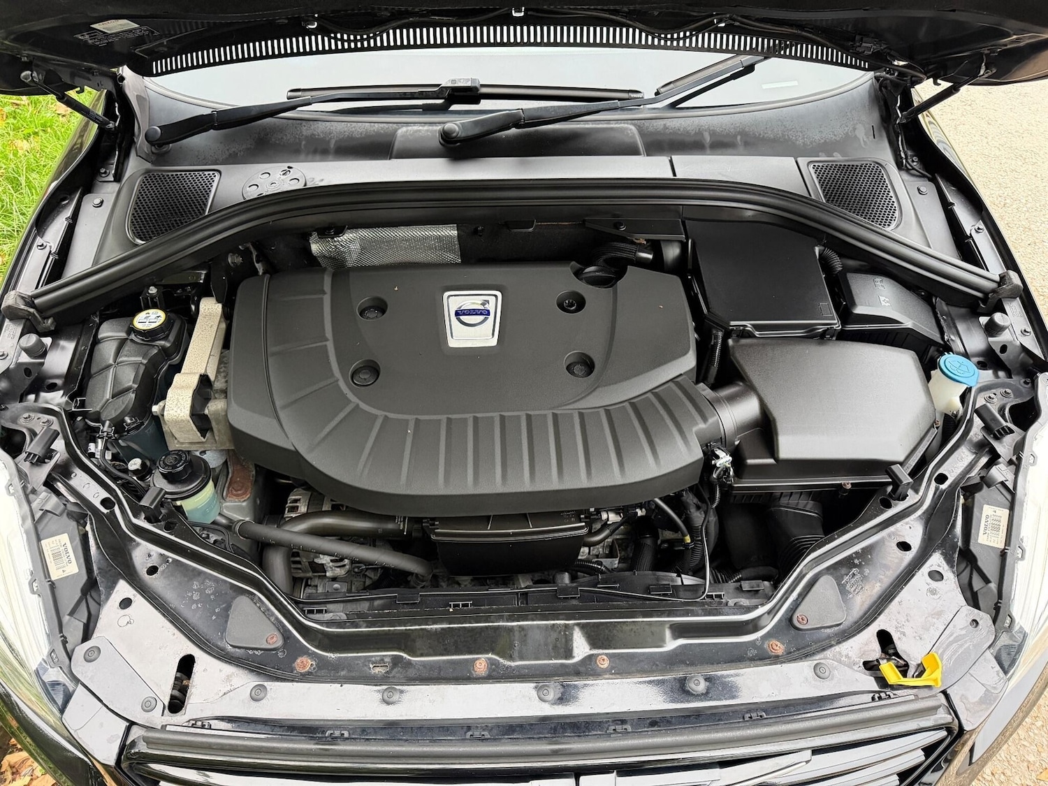 Used Volvo XC60 2015 for sale - 76177245: Photo 23