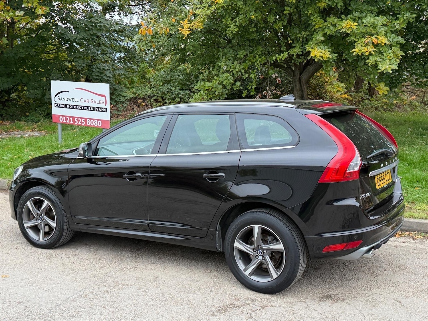 Used Volvo XC60 2015 for sale - 76177245: Photo 4