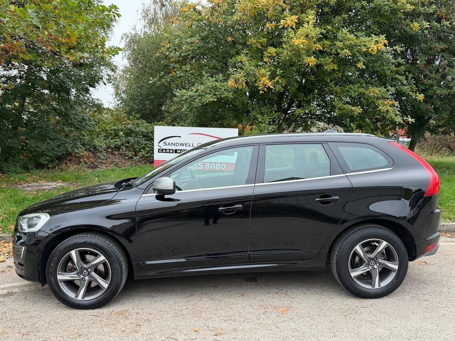 Used Volvo XC60 2015 for sale - 76177245: Photo 6