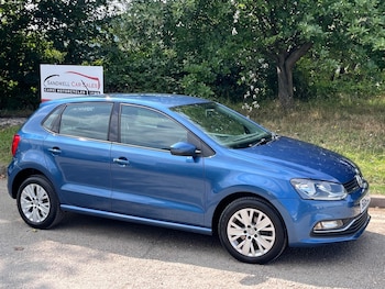 Used Volkswagen Polo 2015 for sale - 75516774: Photo