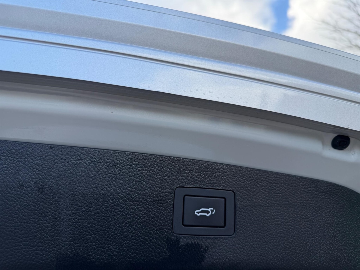 Used Hyundai i40 2015 for sale - 77743509: Photo 25