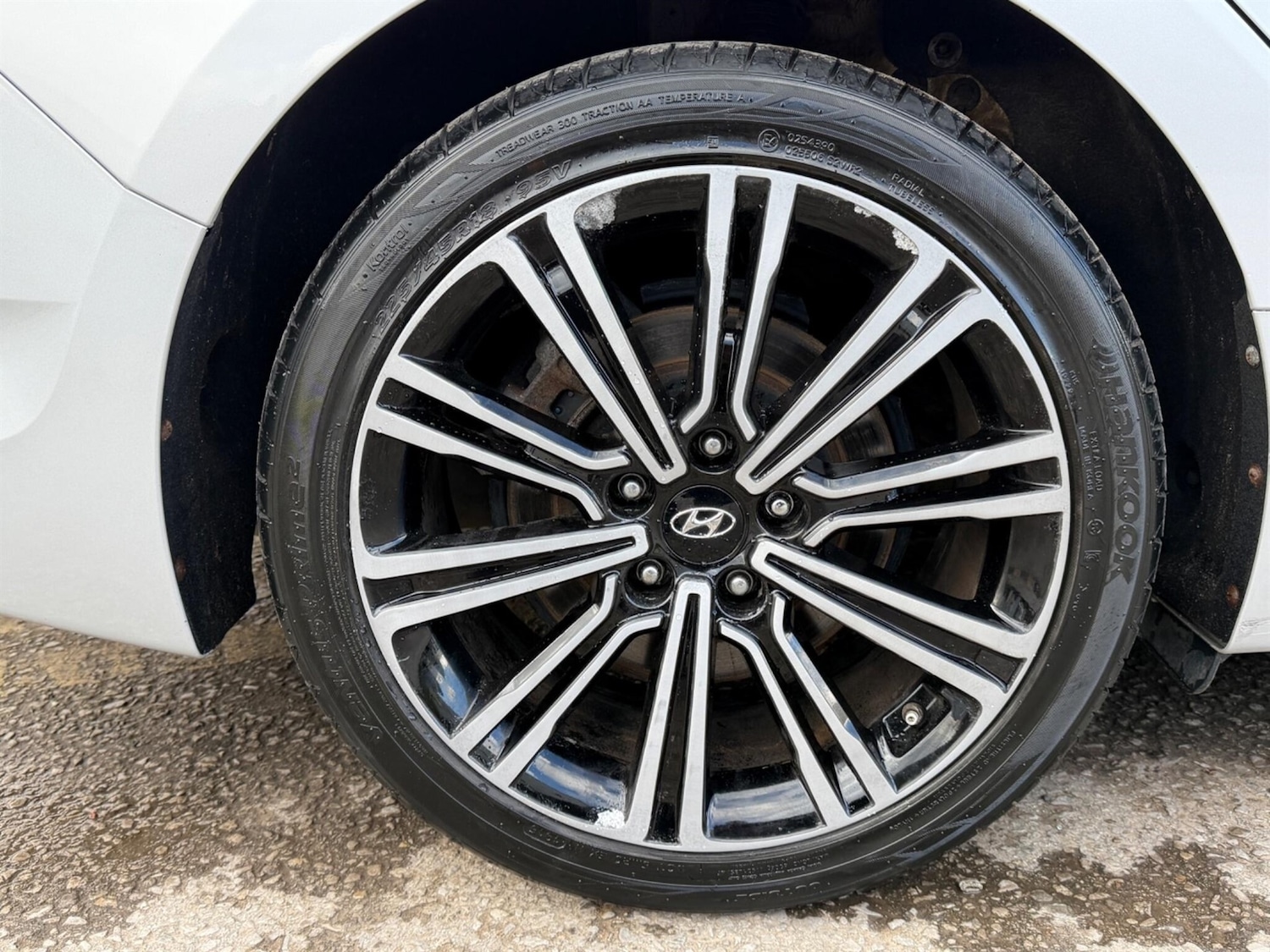 Used Hyundai i40 2015 for sale - 77743509: Photo 29