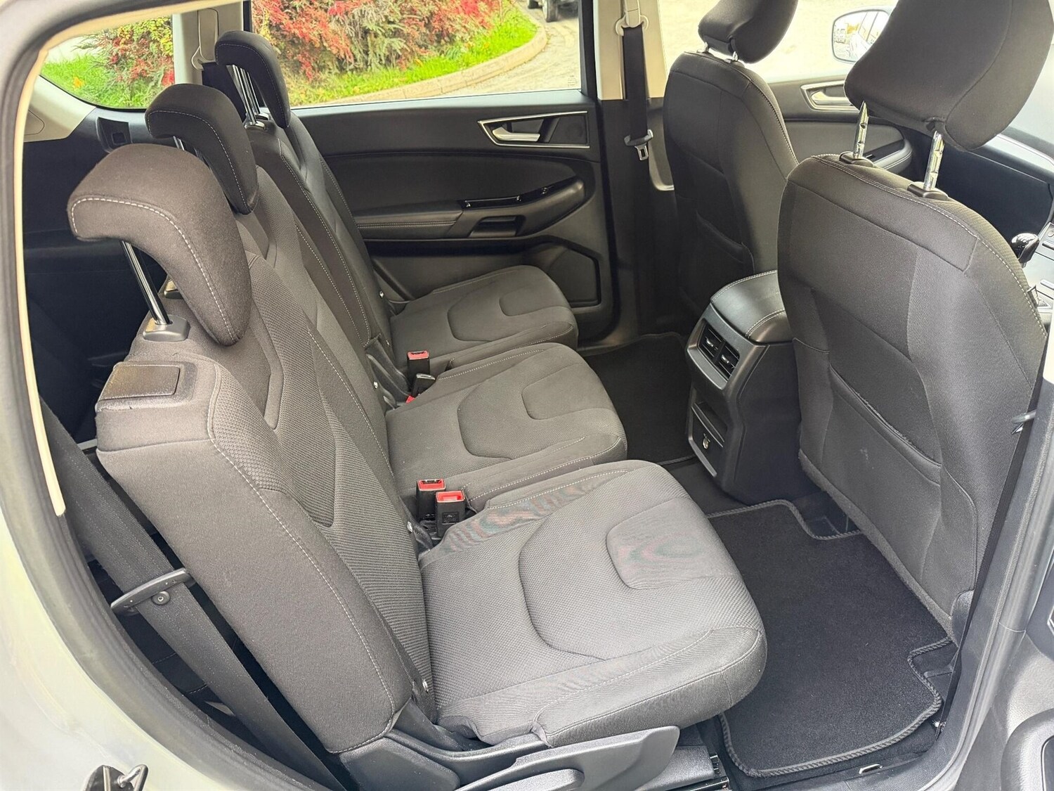 Used Ford S-Max 2016 for sale - 76036511: Photo 11