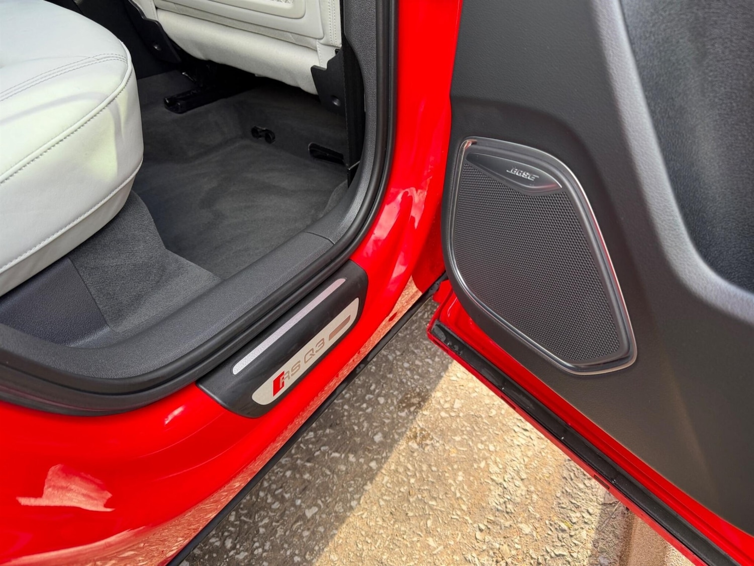 Used Audi RS Q3 2016 for sale - 77731085: Photo 29