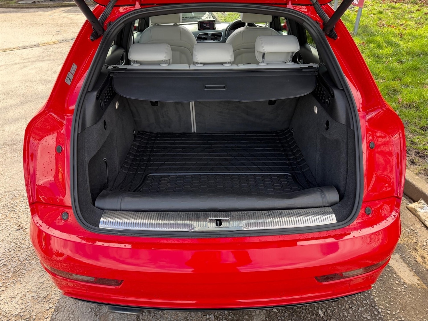 Used Audi RS Q3 2016 for sale - 77731085: Photo 33