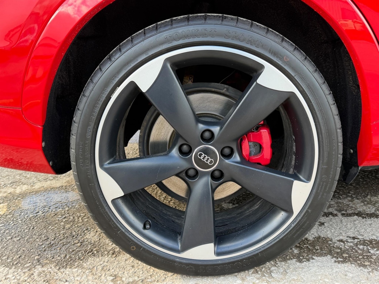 Used Audi RS Q3 2016 for sale - 77731085: Photo 39