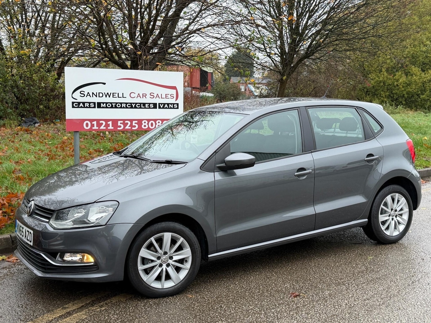 Used Volkswagen Polo 2015 for sale - 76177253: Photo 1