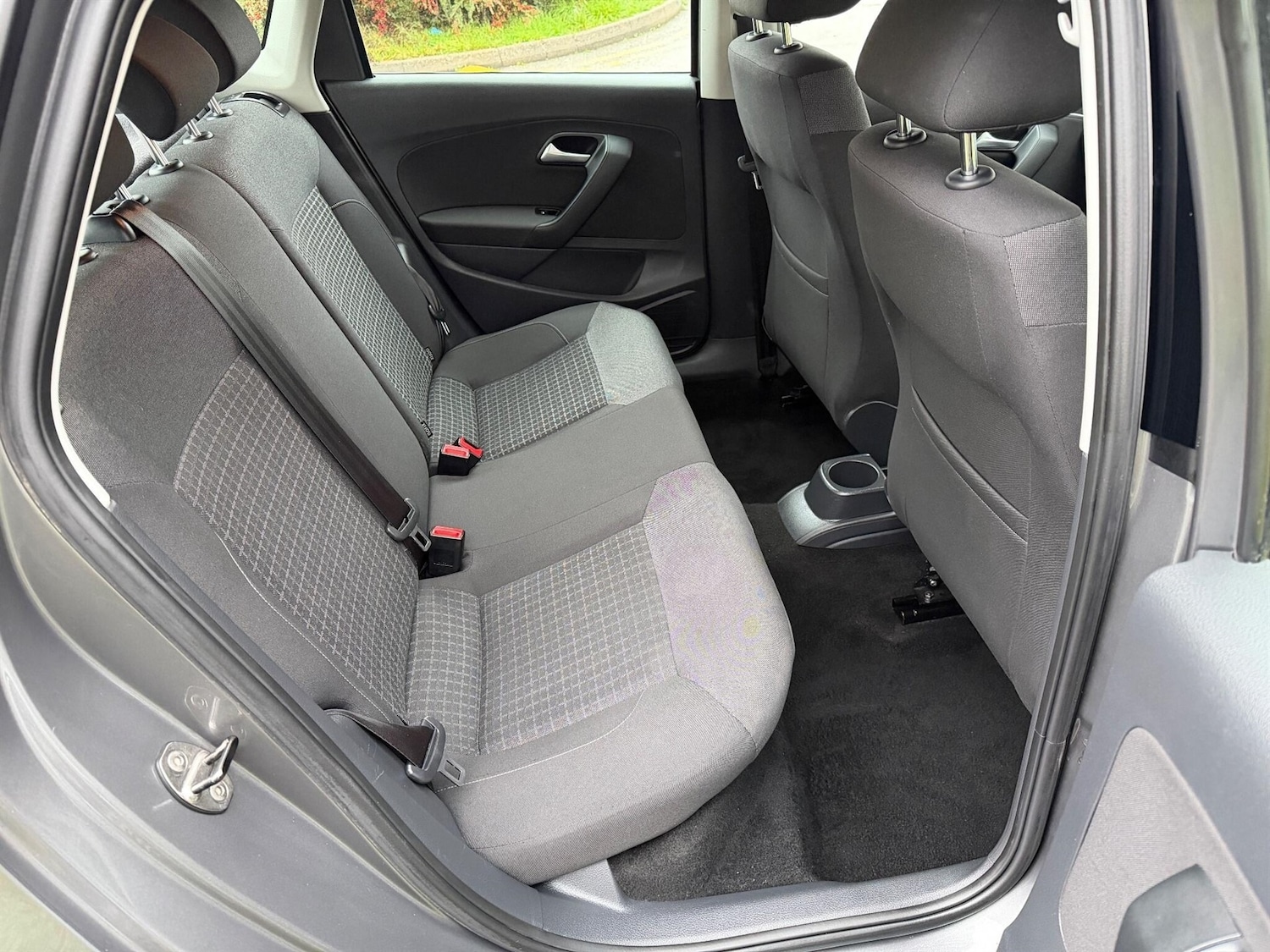 Used Volkswagen Polo 2015 for sale - 76177253: Photo 11