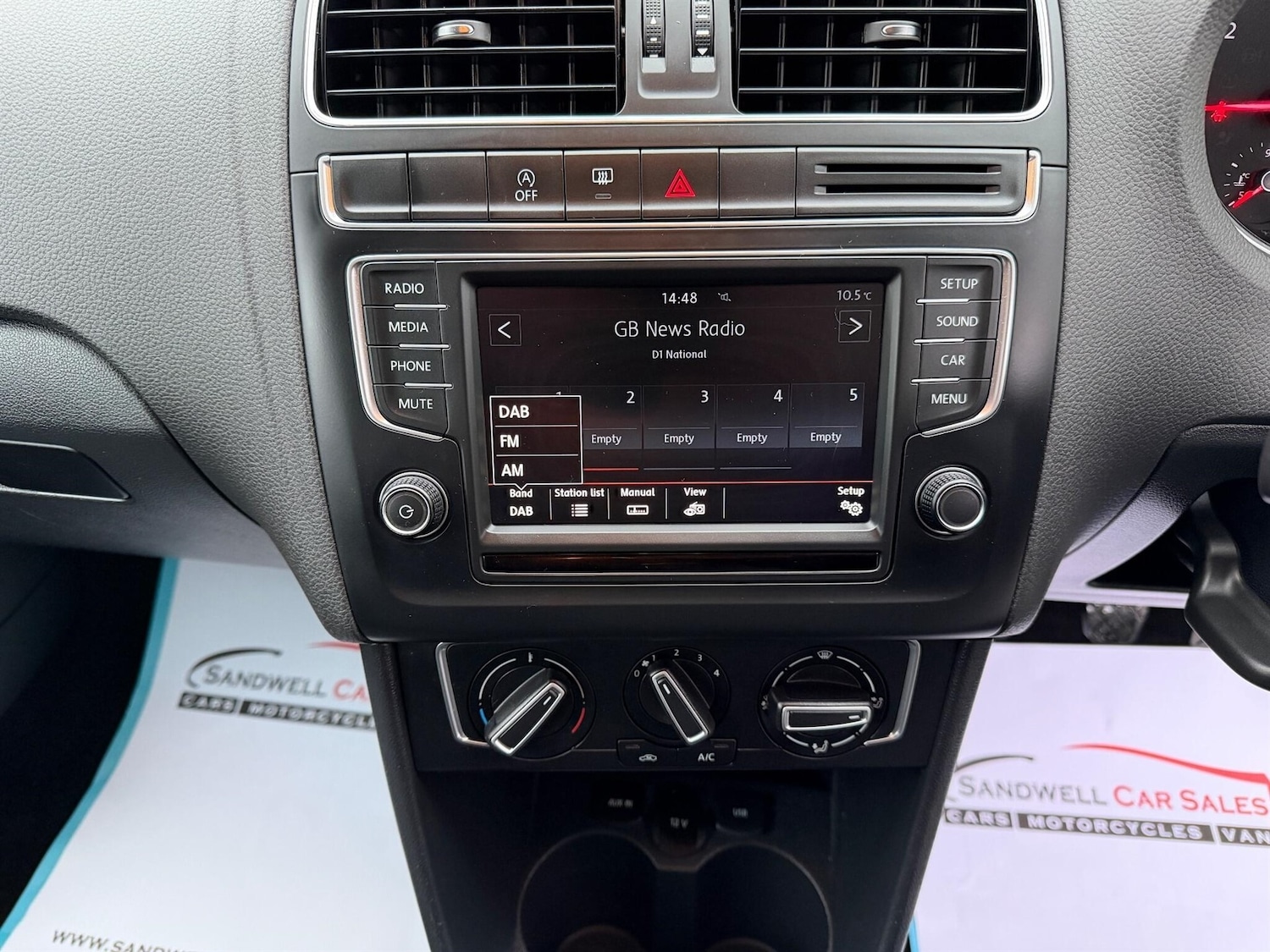 Used Volkswagen Polo 2015 for sale - 76177253: Photo 14