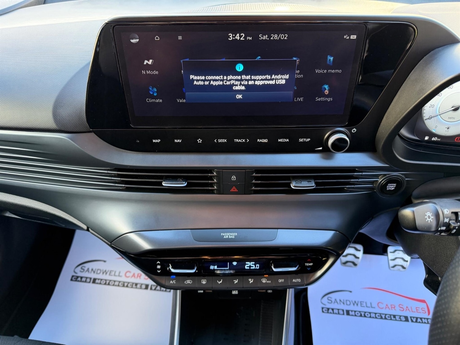 Used Hyundai i20 2024 for sale - 77744256: Photo 19